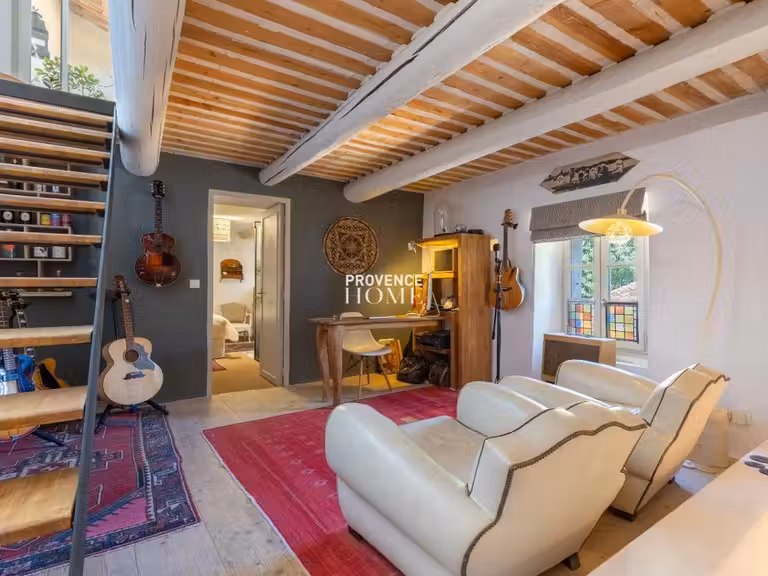 Maison Roussillon - 3 chambres - 135m²