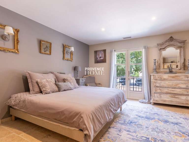 Maison Roussillon - 4 chambres - 155m²