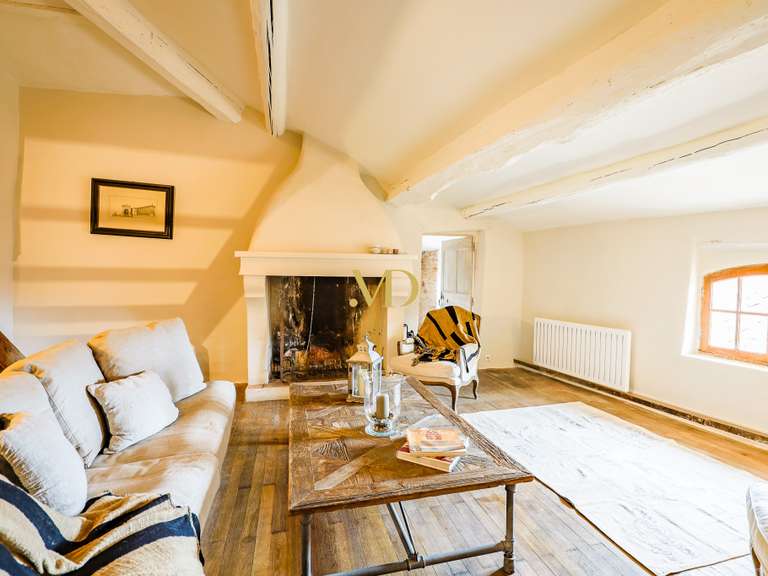 Maison Roussillon - 3 chambres - 212m²