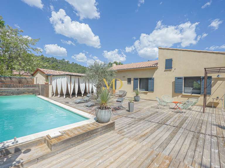 Maison Roussillon - 5 chambres - 215m²