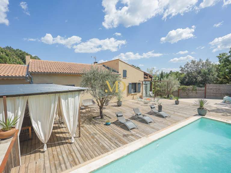 Maison Roussillon - 5 chambres - 215m²