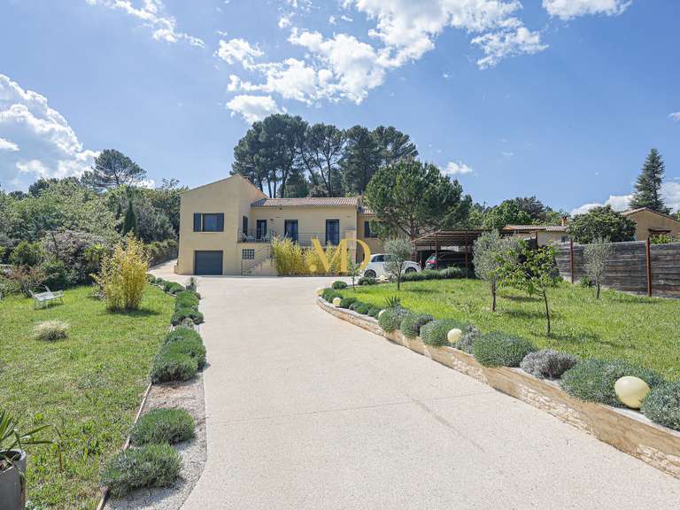 Maison Roussillon - 5 chambres - 215m²