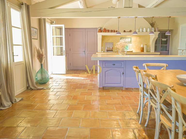 Maison Roussillon - 7 chambres - 350m²