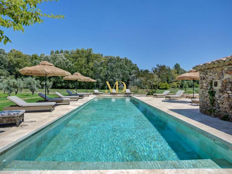 Maison Roussillon - 7 chambres - 600m²