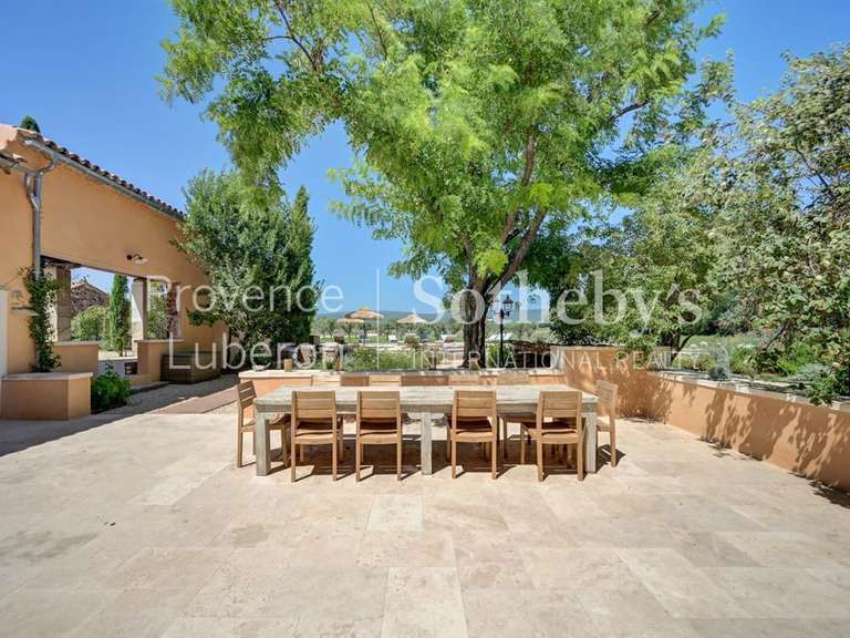 Maison Roussillon - 7 chambres - 600m²