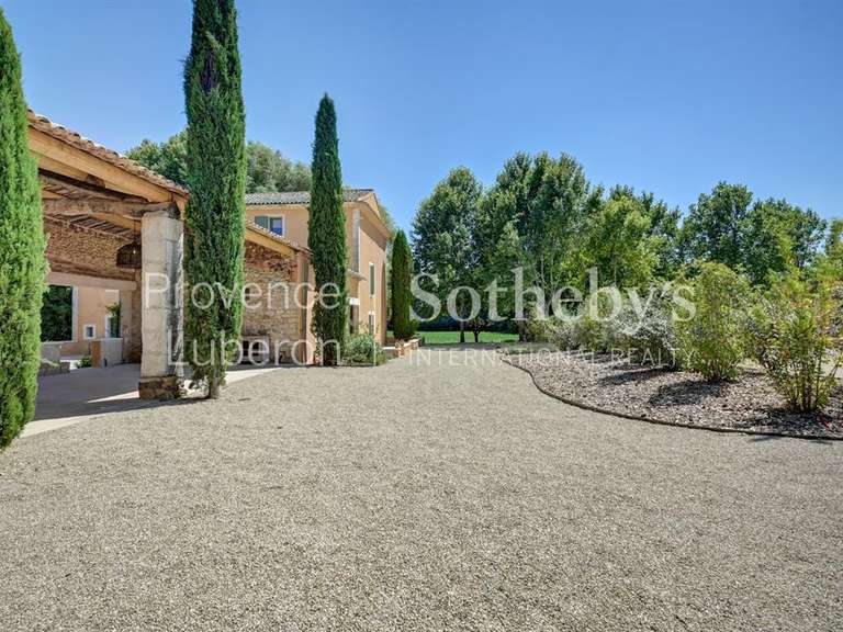 Maison Roussillon - 7 chambres - 600m²