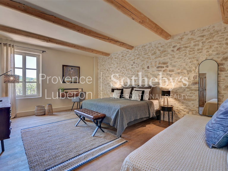 Maison Roussillon - 7 chambres - 600m²
