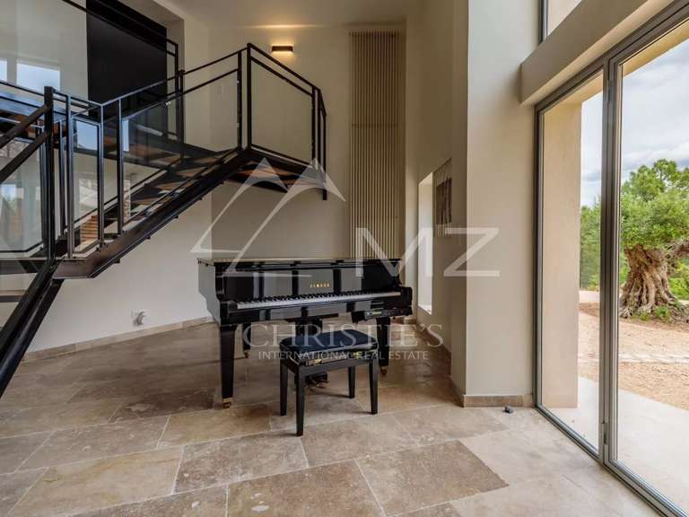 Maison Roussillon - 7 chambres - 550m²