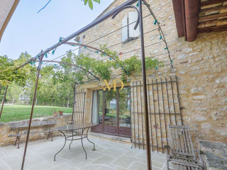 Maison Roussillon - 6 chambres - 256m²