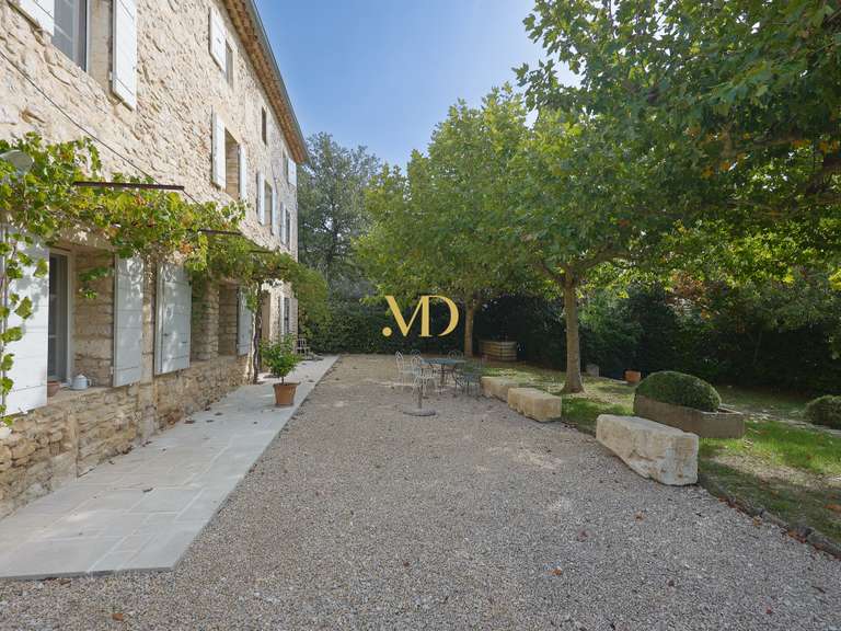 Maison Roussillon - 6 chambres - 256m²