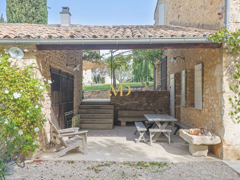 Maison Roussillon - 6 chambres - 256m²