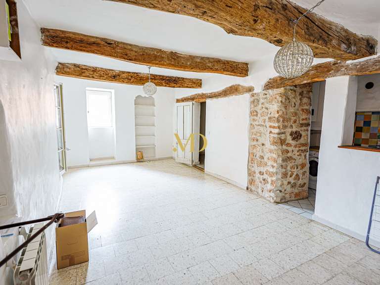 Maison Roussillon - 3 chambres - 212m²