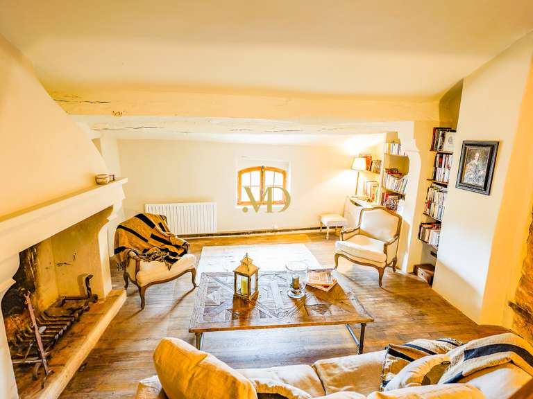 Maison Roussillon - 3 chambres - 212m²