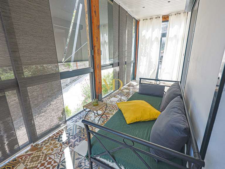 Maison Roussillon - 5 chambres - 215m²