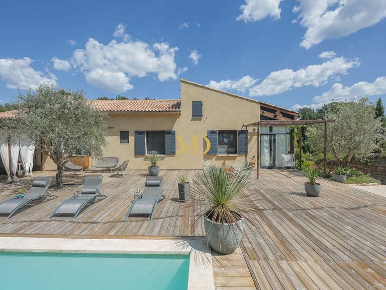 Maison Roussillon - 5 chambres - 215m²