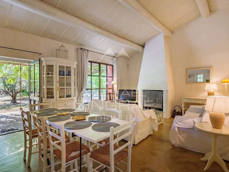 Maison Roussillon - 5 chambres - 175m²