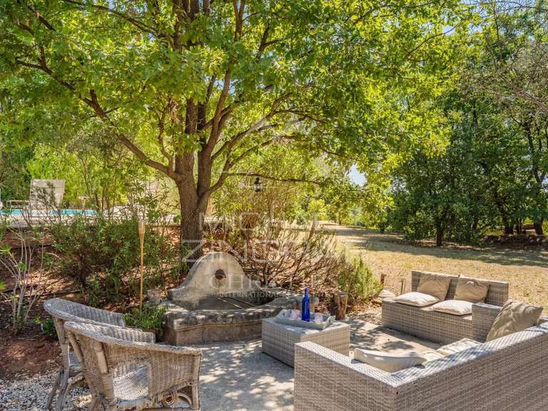 Maison Roussillon - 5 chambres - 175m²