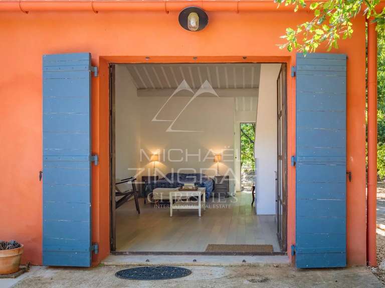 Maison Roussillon - 5 chambres - 175m²