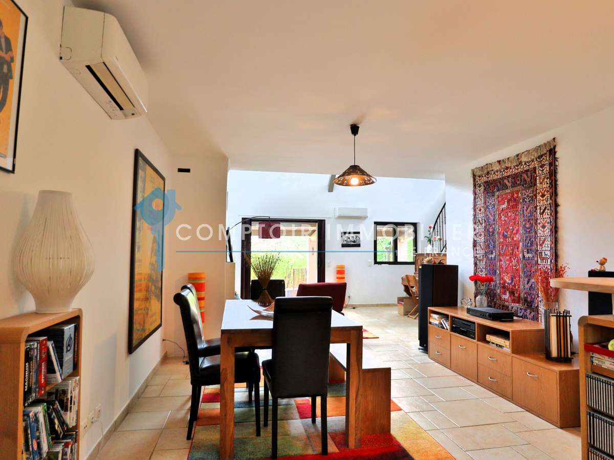 Maison Roussillon