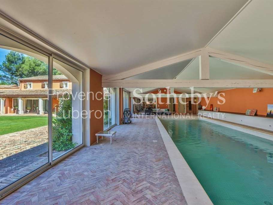 House Roussillon