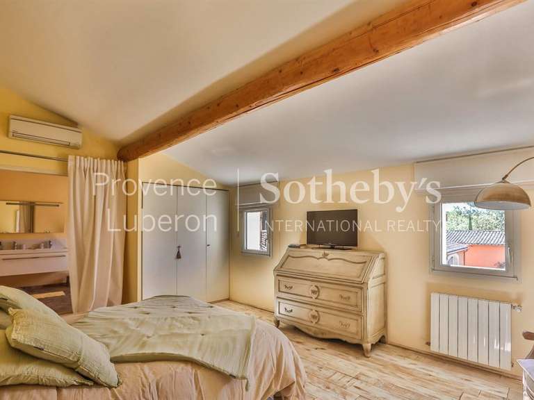 Maison Roussillon - 6 chambres - 700m²