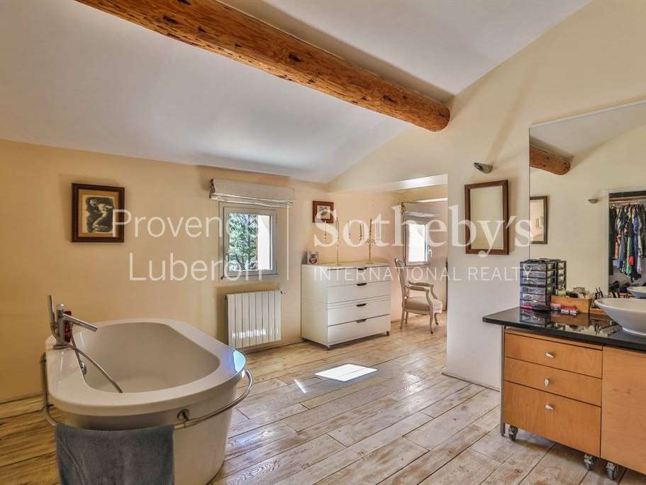 House Roussillon