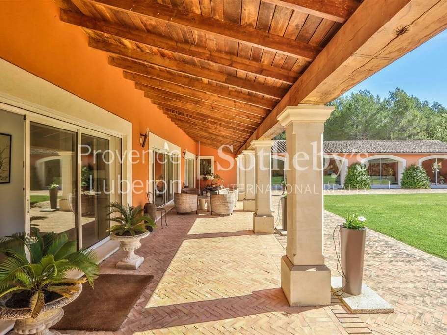 House Roussillon