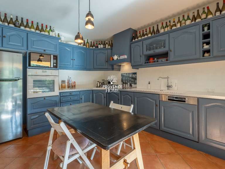 Maison Roussillon - 6 chambres - 220m²