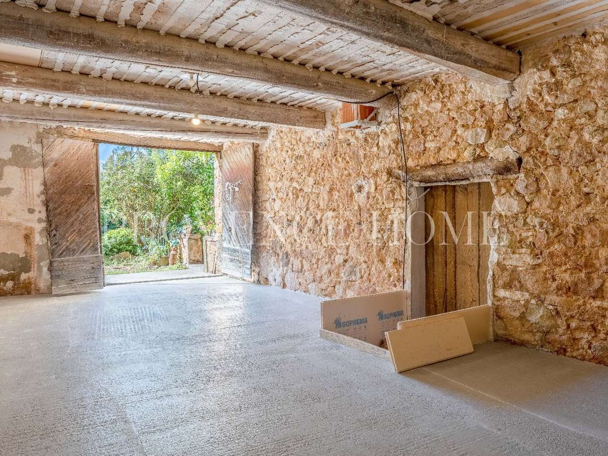 Maison Roussillon