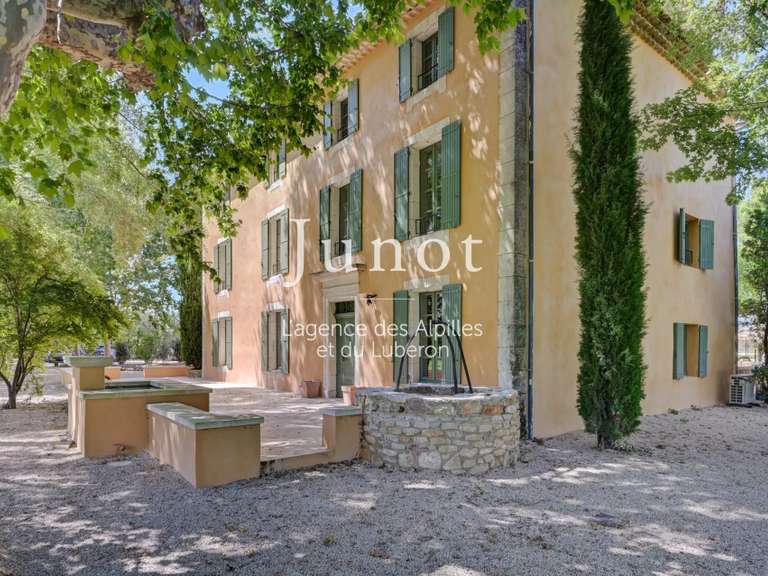 Maison Roussillon - 7 chambres - 470m²