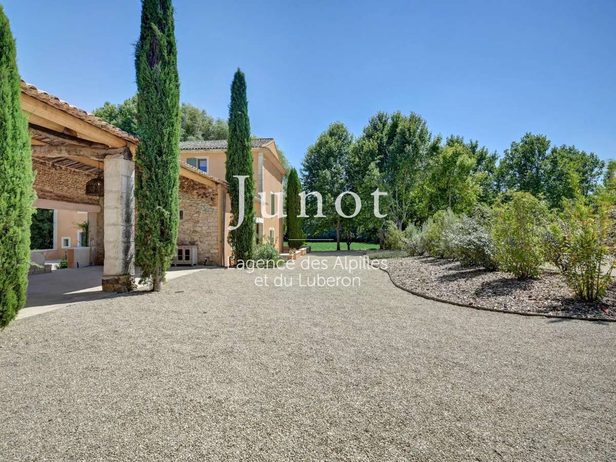 Maison Roussillon