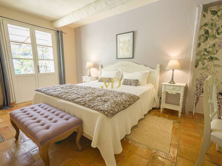 Maison Roussillon - 7 chambres - 350m²