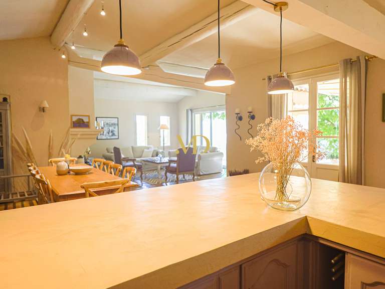 Maison Roussillon - 7 chambres - 350m²