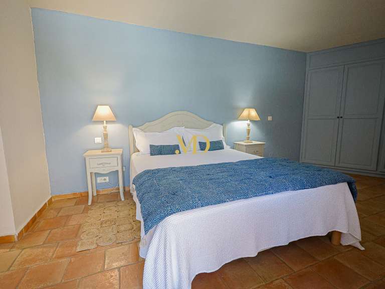 Maison Roussillon - 7 chambres - 350m²