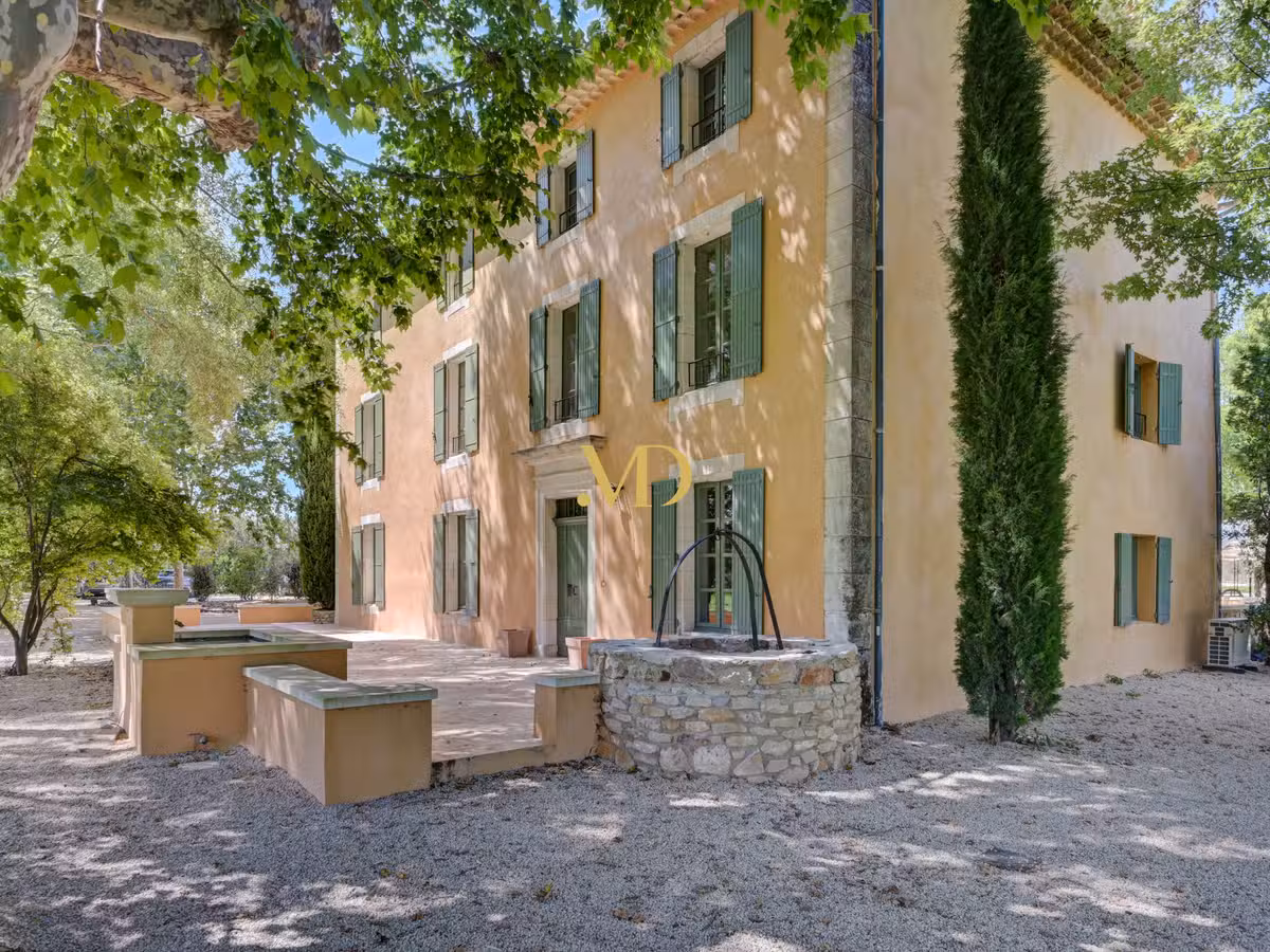 House Roussillon