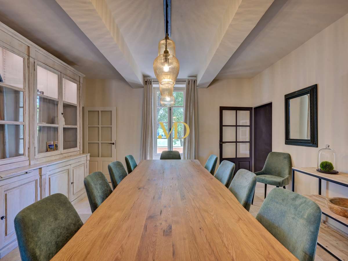 House Roussillon
