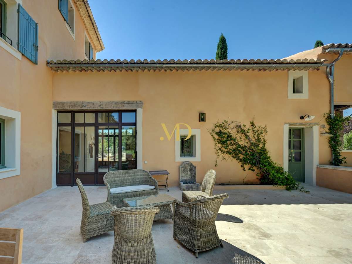 House Roussillon