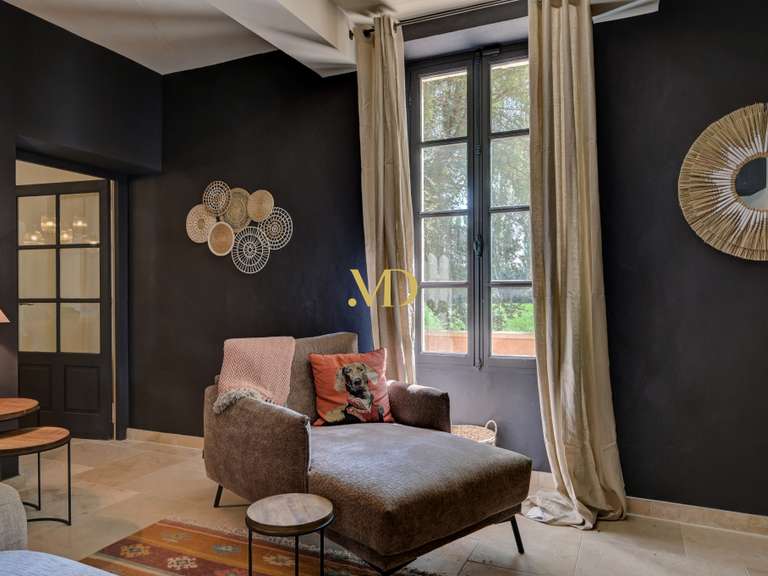 House Roussillon - 7 bedrooms - 600m²
