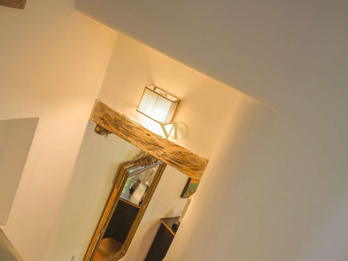 House Roussillon