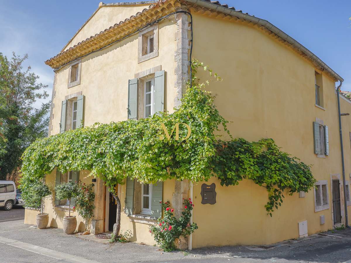 House Roussillon