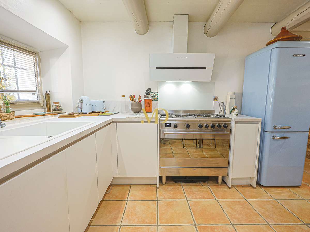 House Roussillon