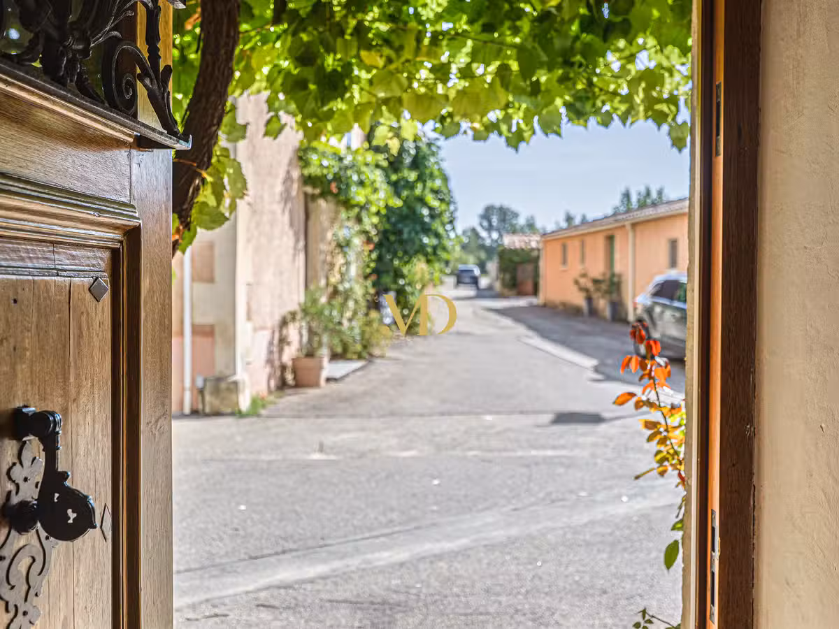 House Roussillon