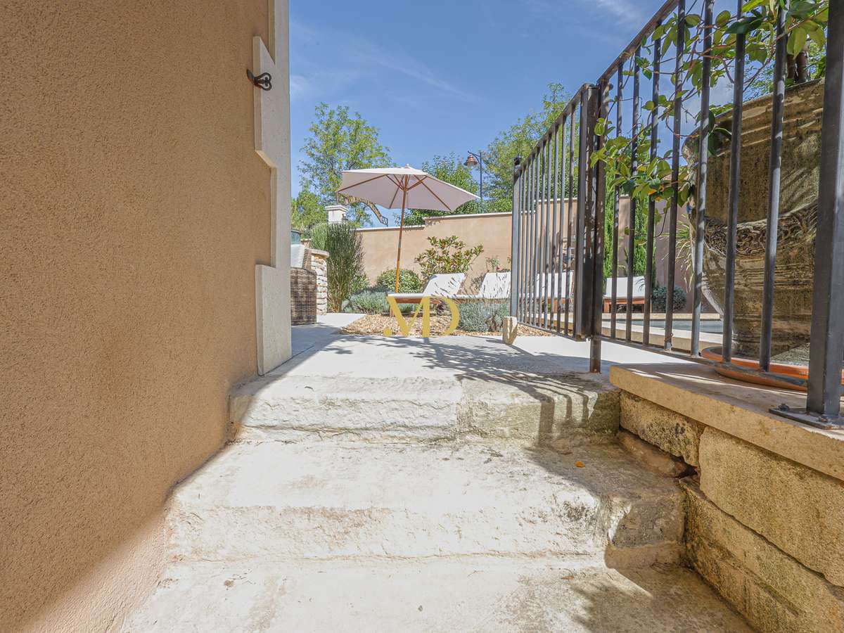 House Roussillon