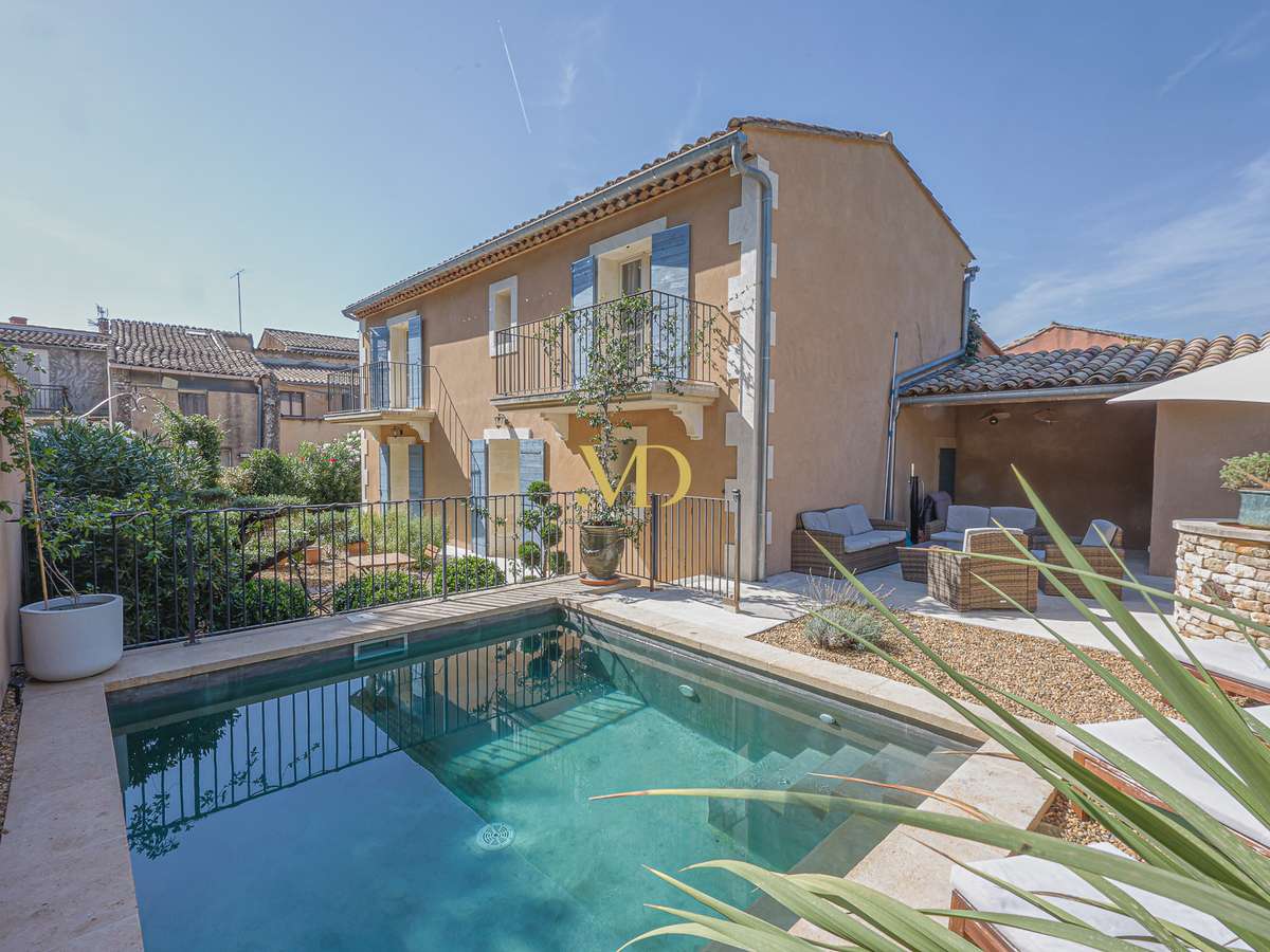House Roussillon