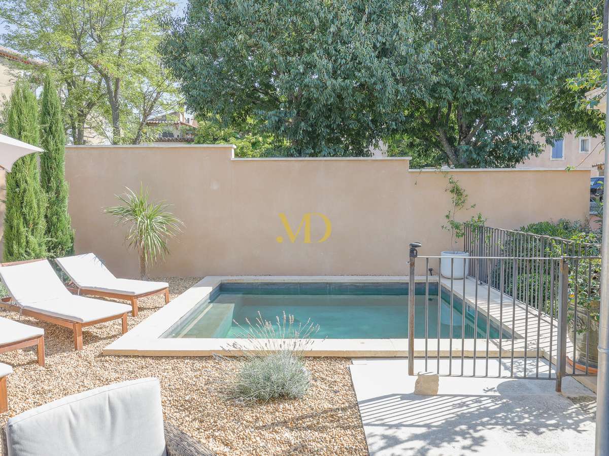 House Roussillon