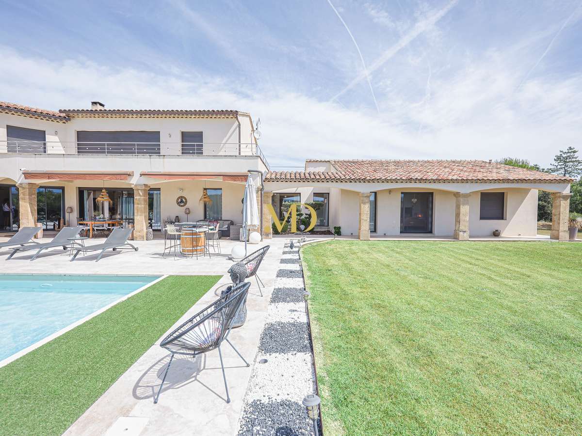 Maison Roussillon