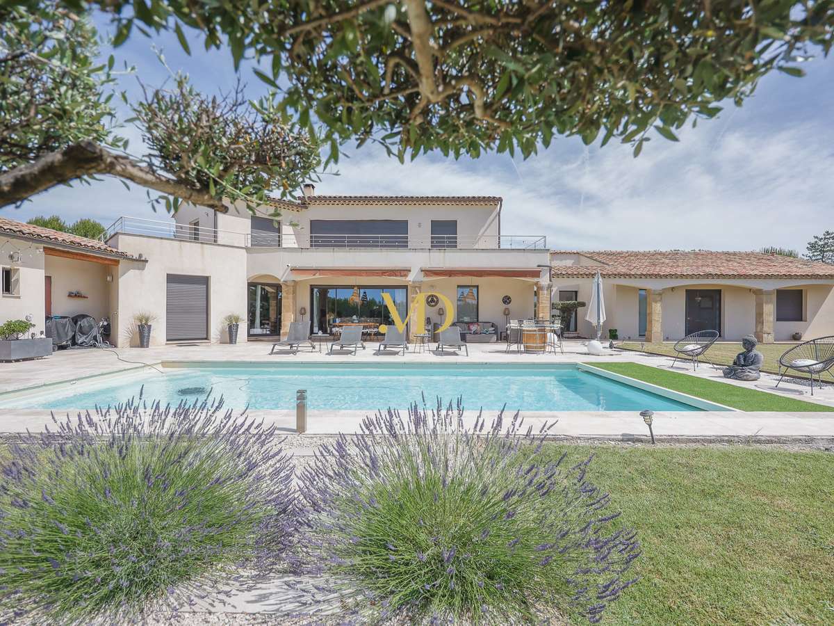 Maison Roussillon