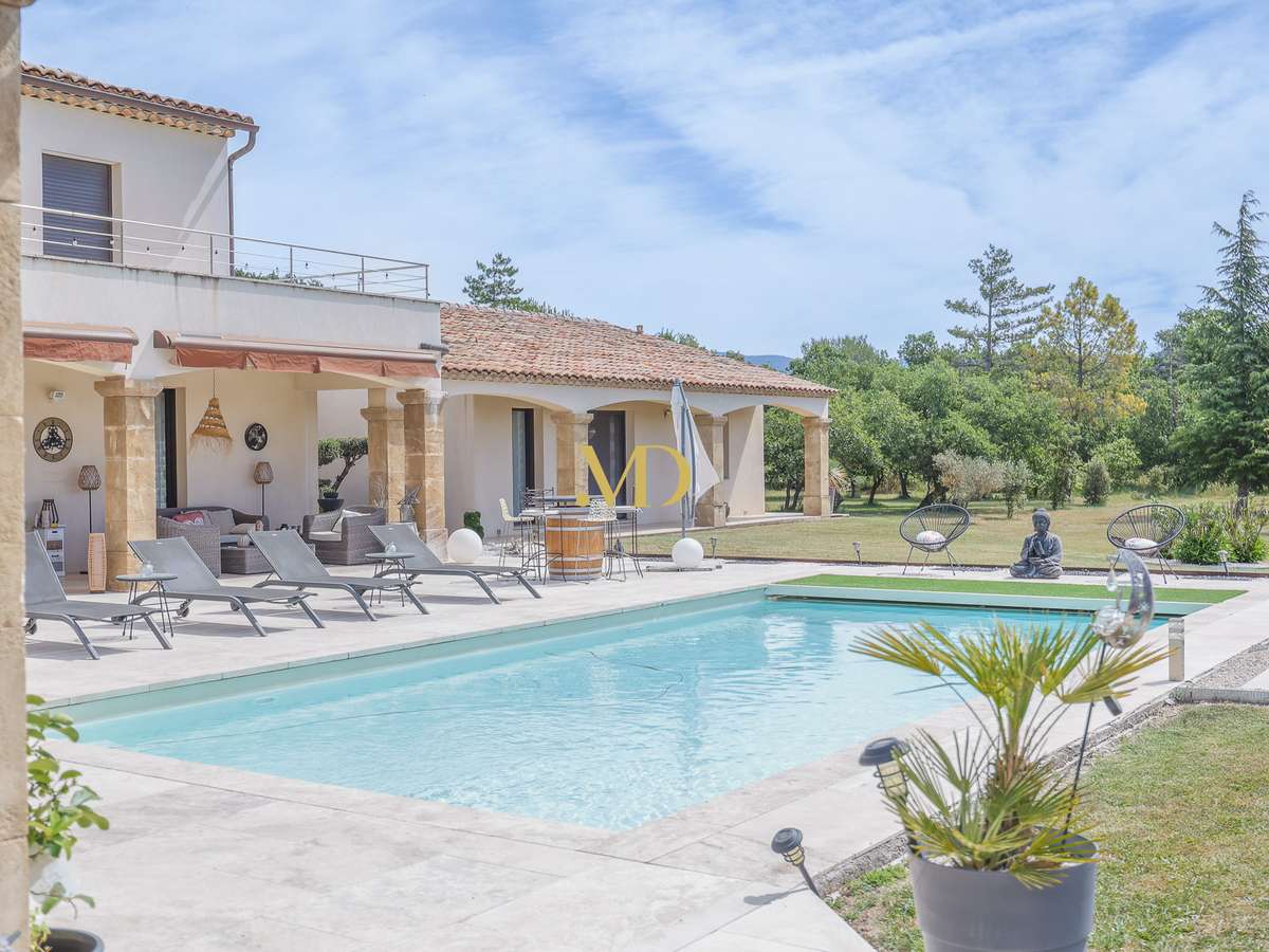 Maison Roussillon