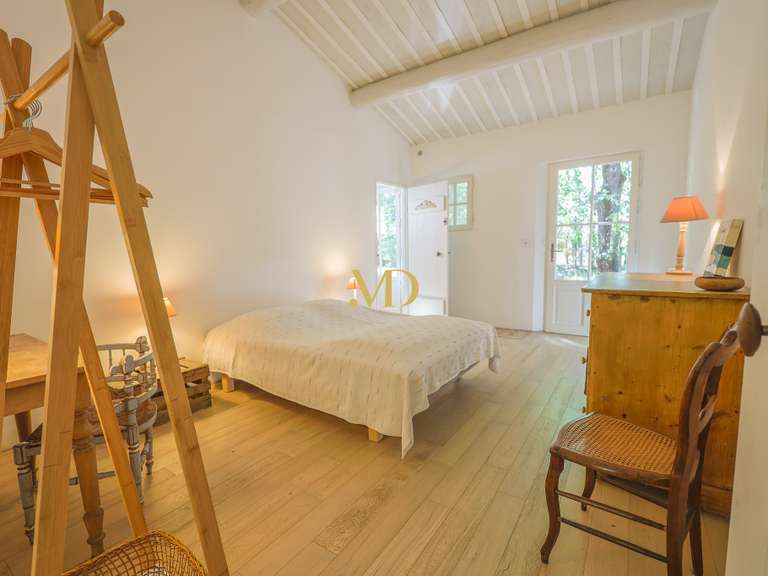 Maison Roussillon - 5 chambres - 175m²