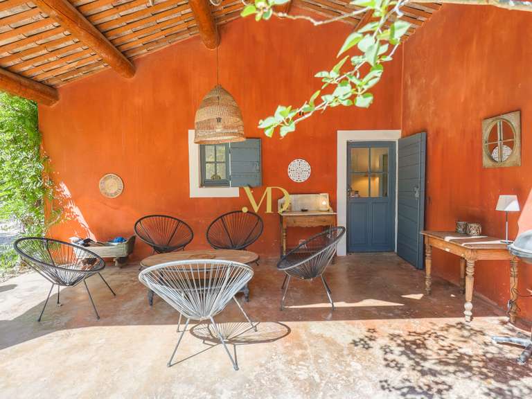 Maison Roussillon - 5 chambres - 175m²